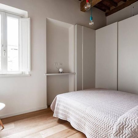 Centro Lucca Vicolo San Pierino 8 Apartment ภายนอก รูปภาพ